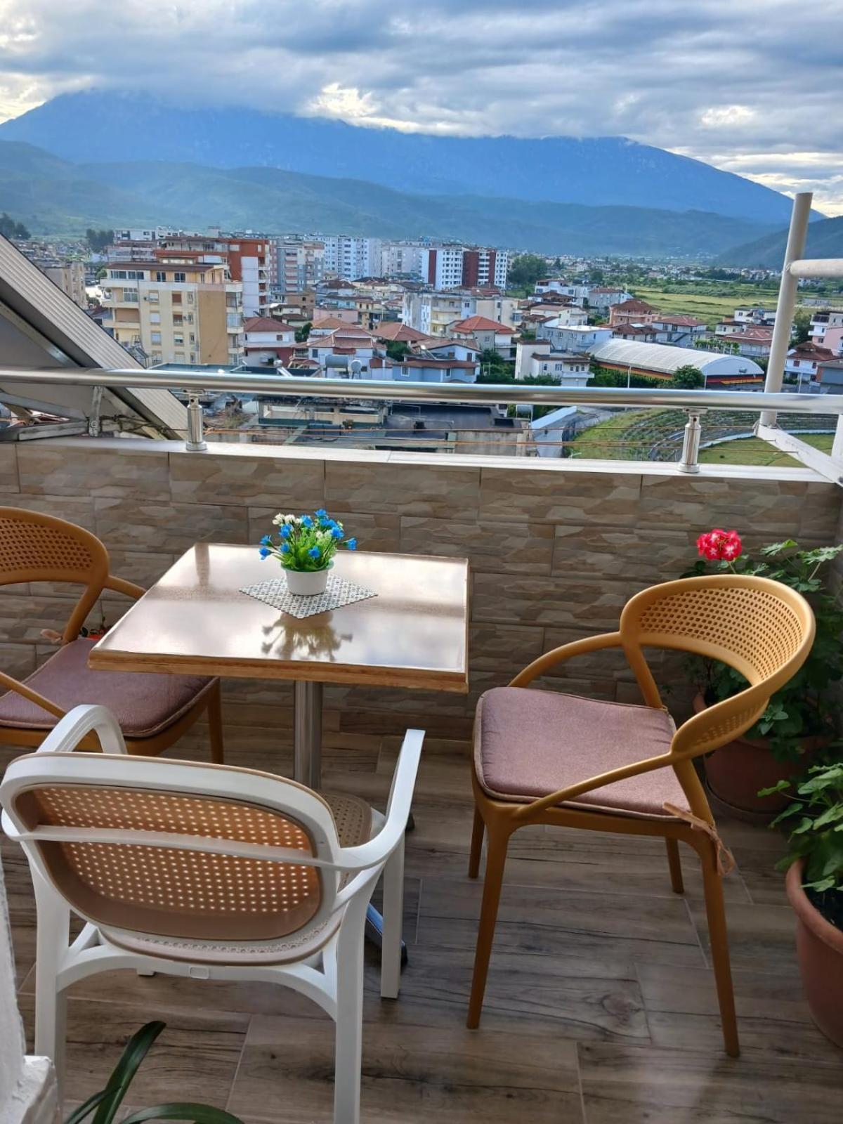 Muska Comfy Apartment Berat Luaran gambar