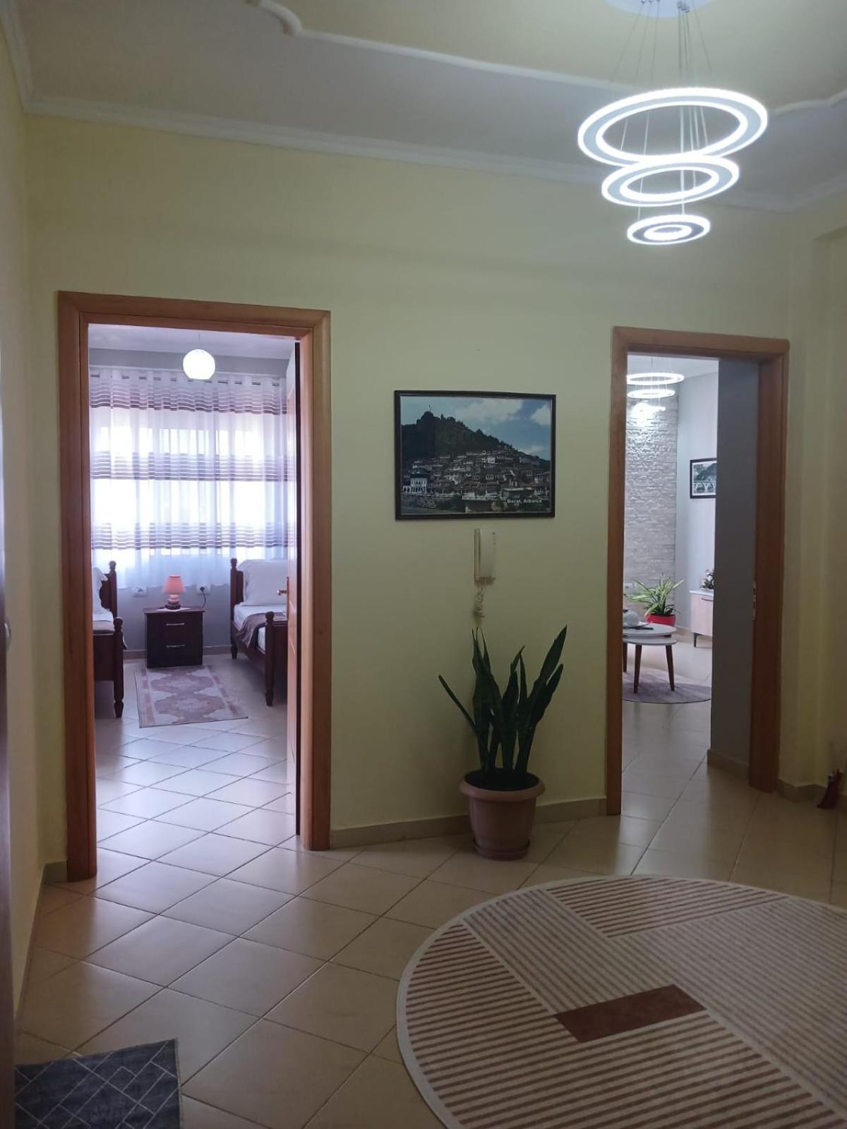 Muska Comfy Apartment Berat Luaran gambar